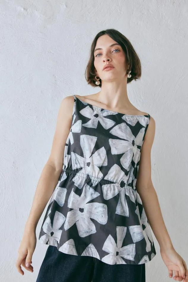 Sleeveless Women VRG GRL Indi Top Fiore Sleeveless Women VRG GRL Indi Top Fiore