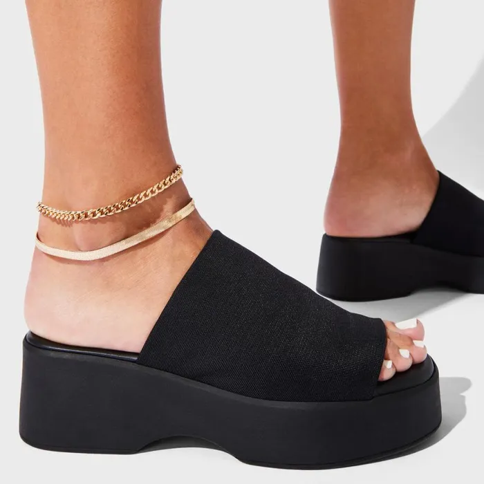 Steve Madden Slinky30 Black Womens Sandals