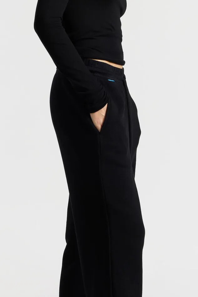 Sweatpants Women COTTON CITIZEN Boston Trouser Jet Black Sweatpants Women COTTON CITIZEN Boston Trouser Jet Black