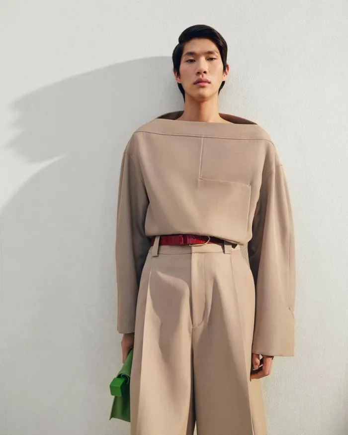 The Ameno Top Beige Men JACQUEMUS Shirts The Ameno Top Beige Men JACQUEMUS Shirts
