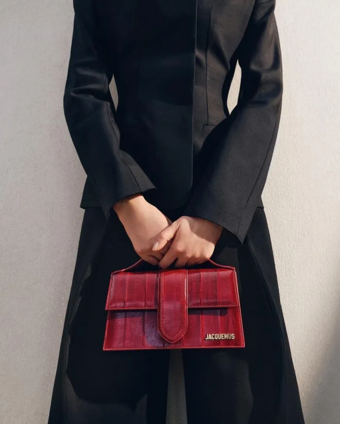 The Long Bambino Dark Red Women JACQUEMUS Shoulder Bags The Long Bambino Dark Red Women JACQUEMUS Shoulder Bags