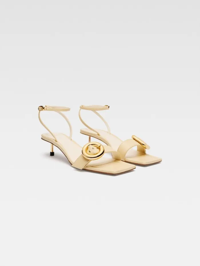 The Low Regalo Sandals Ivory Women JACQUEMUS Shoes The Low Regalo Sandals Ivory Women JACQUEMUS Shoes