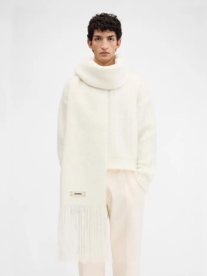 The Nuvola Scarf Offwhite WomenMen JACQUEMUS Scarves Beanies and Gloves The Nuvola Scarf Offwhite WomenMen JACQUEMUS Scarves Beanies and Gloves