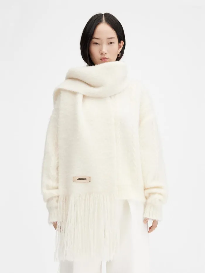 The Nuvola Scarf Offwhite WomenMen JACQUEMUS Scarves Beanies and Gloves The Nuvola Scarf Offwhite WomenMen JACQUEMUS Scarves Beanies and Gloves