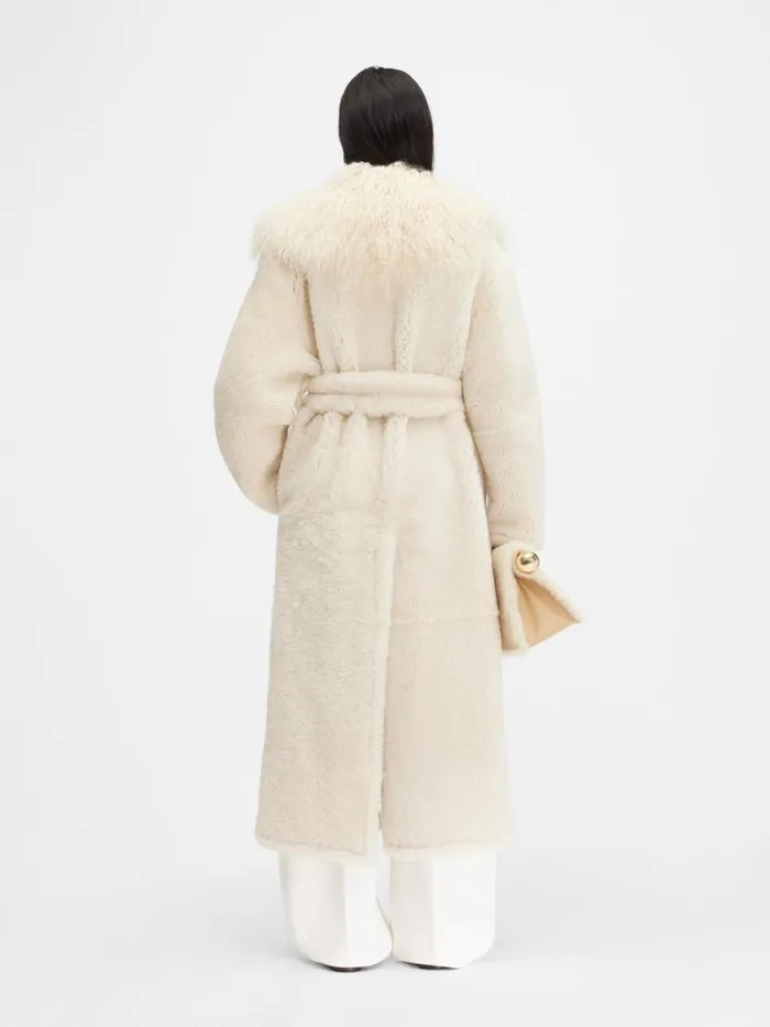 The Pilou Long Coat Offwhite Women JACQUEMUS Coats and Jackets The Pilou Long Coat Offwhite Women JACQUEMUS Coats and Jackets