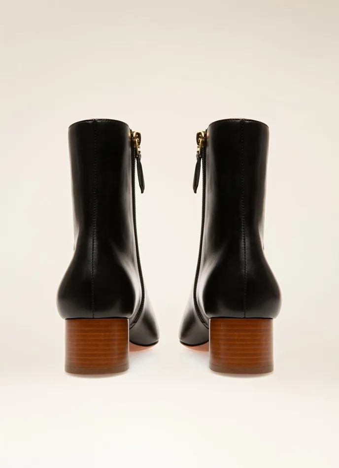 Women Bally Boots Glenda 8211 Leather Boots In Black