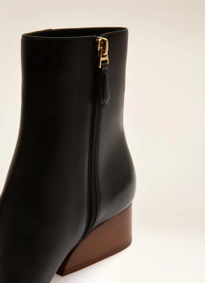 Women Bally Boots Glenda 8211 Leather Boots In Black