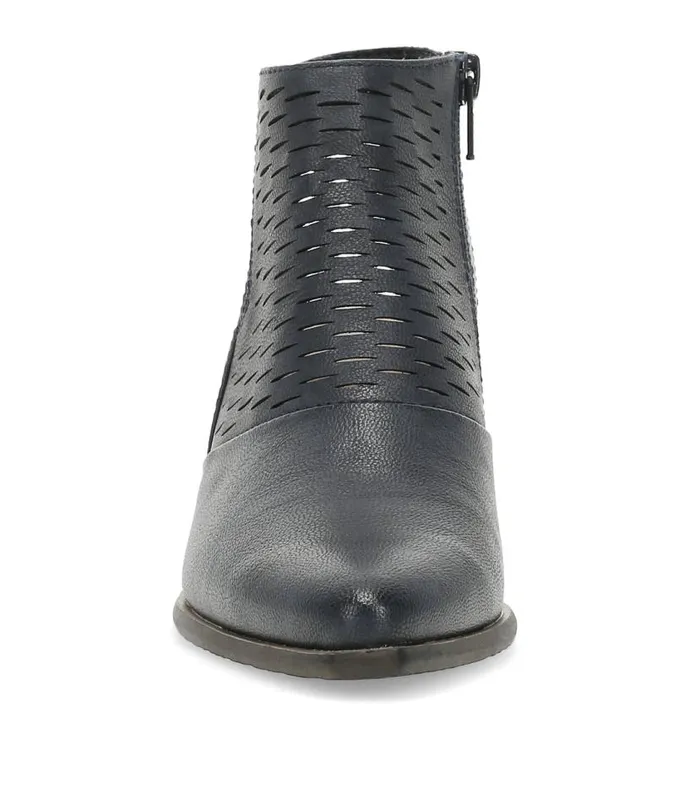 Women Baretraps Booties Yangley Block Heel Bootie Navy Women Baretraps Booties Yangley Block Heel Bootie Navy
