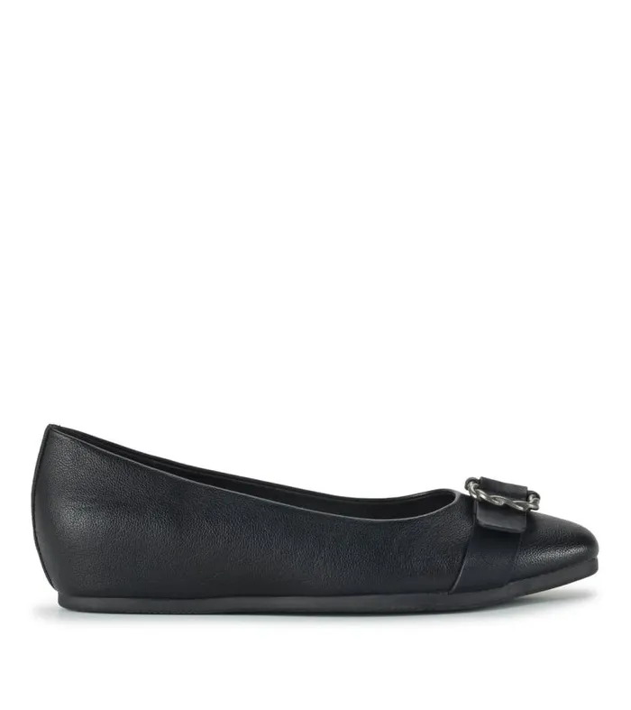 Women Baretraps Flats and Loafers Colette Flat Black Women Baretraps Flats and Loafers Colette Flat Black