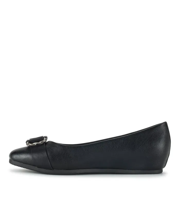 Women Baretraps Flats and Loafers Colette Flat Black Women Baretraps Flats and Loafers Colette Flat Black