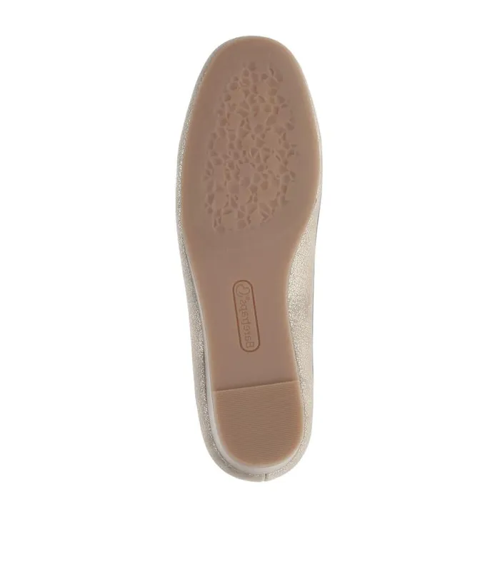 Women Baretraps Flats and Loafers Covette Wedge Slip On Light Champagne Women Baretraps Flats and Loafers Covette Wedge Slip On Light Champagne