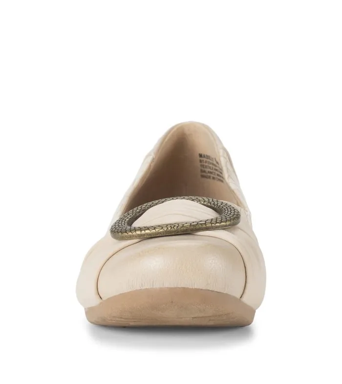 Women Baretraps Flats and Loafers Mabely Flat Milkyway