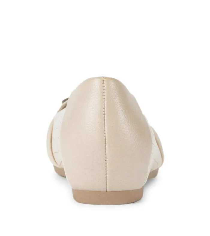 Women Baretraps Flats and Loafers Mabely Flat Milkyway