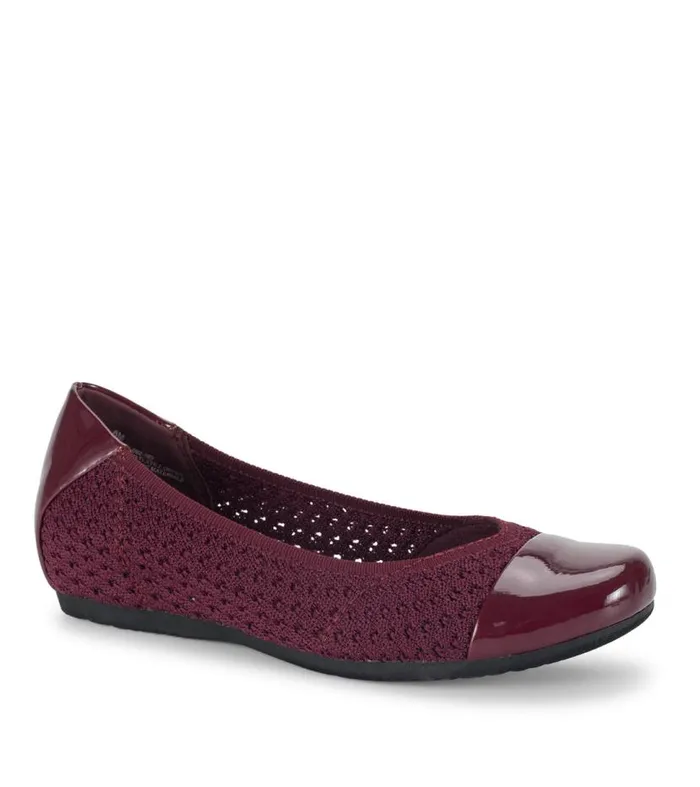 Women Baretraps Flats and Loafers Mia Casual Flat Dark Cherry