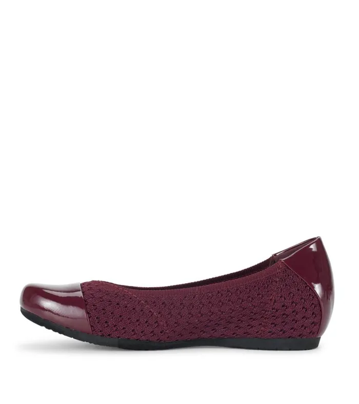 Women Baretraps Flats and Loafers Mia Casual Flat Dark Cherry Women Baretraps Flats and Loafers Mia Casual Flat Dark Cherry