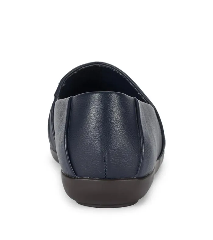 Women Baretraps Flats and Loafers Piper Slip On Navy Women Baretraps Flats and Loafers Piper Slip On Navy