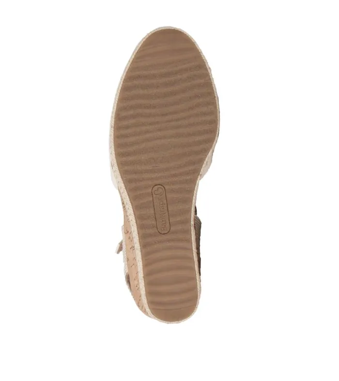 Women Baretraps Wedge Sandals Ocean Closed Toe Wedge Sandal Cream Women Baretraps Wedge Sandals Ocean Closed Toe Wedge Sandal Cream