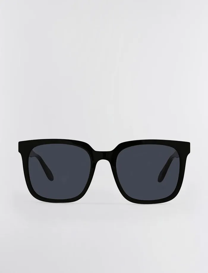 Women BCBG Sunglasses Classic Square Sunglasses Black