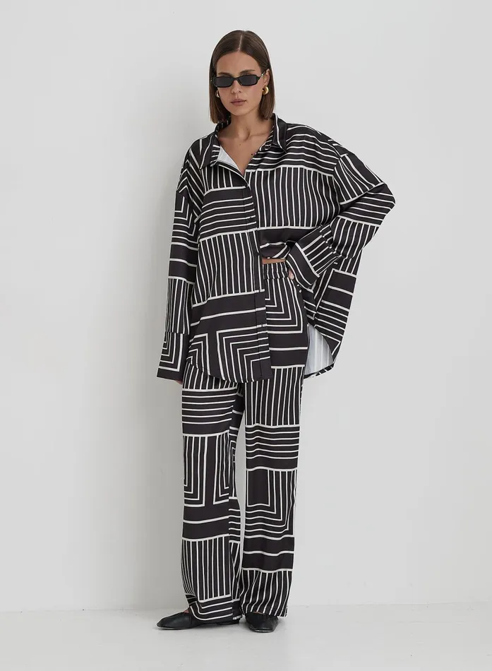 Women Black And Cream Abstract Print Oversized Satin Shirt Kora 4th and Reckless Tops