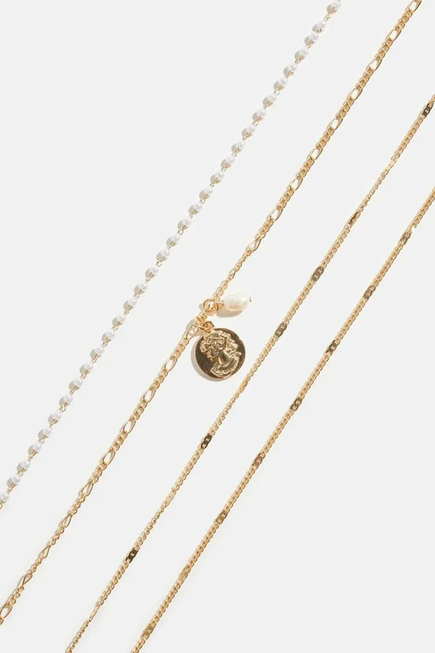Women Dynamite Necklaces 4Pack Rosary and Medallion Necklaces White