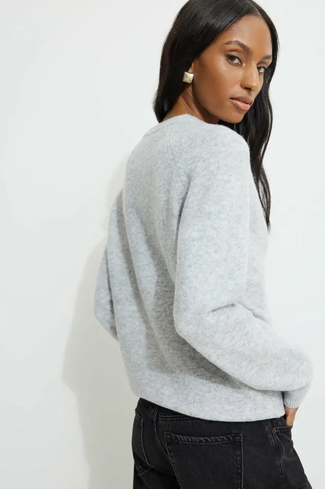 Women Dynamite Tops Raglan Crewneck Sweater Gray
