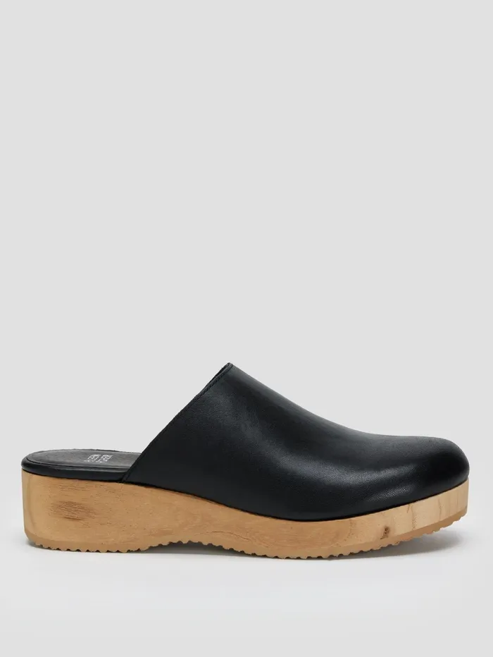 Women Eileen Fisher Shoes Smooth Leather Clog Black