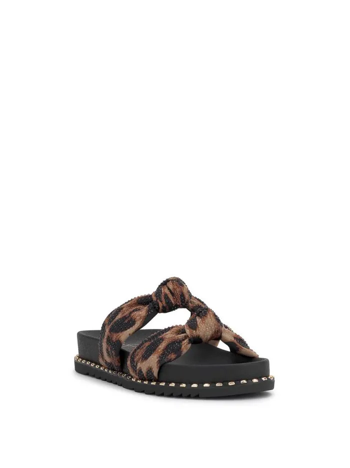 Women Flats Jessica Simpson Caralyna Flat Sandal In Leopard