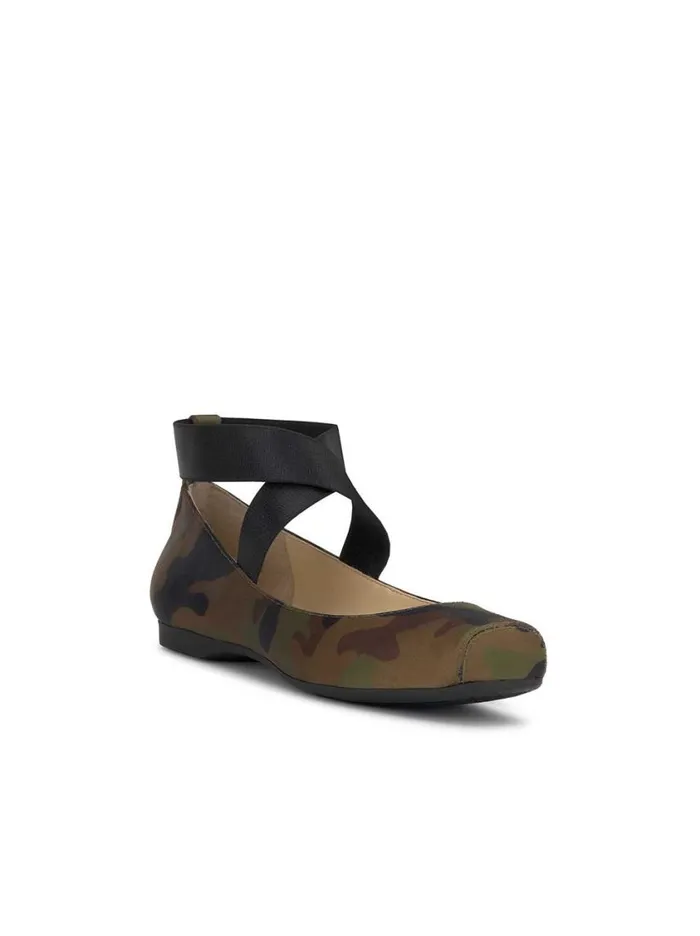 Women Flats Jessica Simpson Mandalaye Ballet Flat In Forest Camo