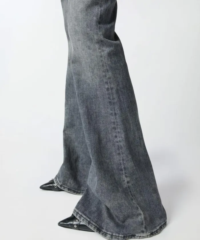 Women Jeans Pinko Flared Grey Denim Jeans Vintage Grey Wash Women Jeans Pinko Flared Grey Denim Jeans Vintage Grey Wash