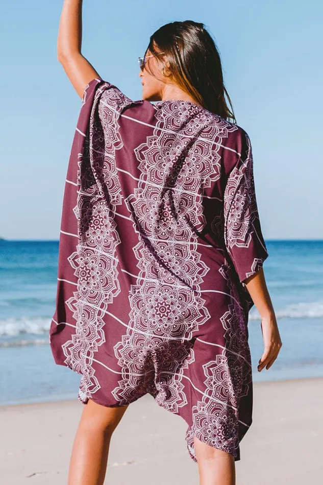 Women Kaftans Cupshe Paulina Geo Print Split Kimono Burgundy