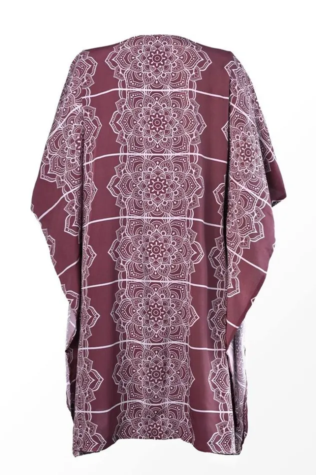 Women Kaftans Cupshe Paulina Geo Print Split Kimono Burgundy