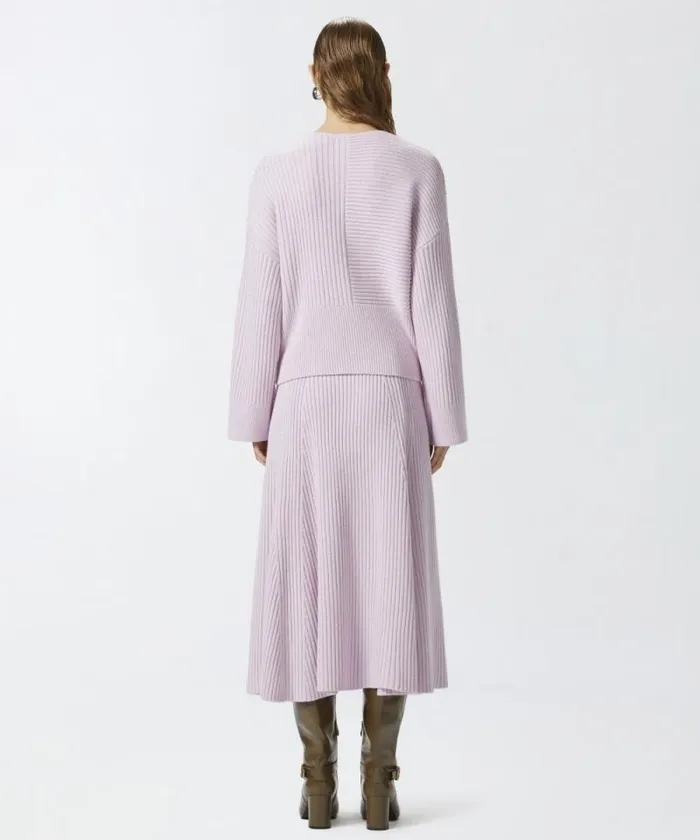 Women Knitwear Pinko Wool And Cashmere Vneck Ribbed Sweater Lilacseductive Orchid Women Knitwear Pinko Wool And Cashmere Vneck Ribbed Sweater Lilacseductive Orchid