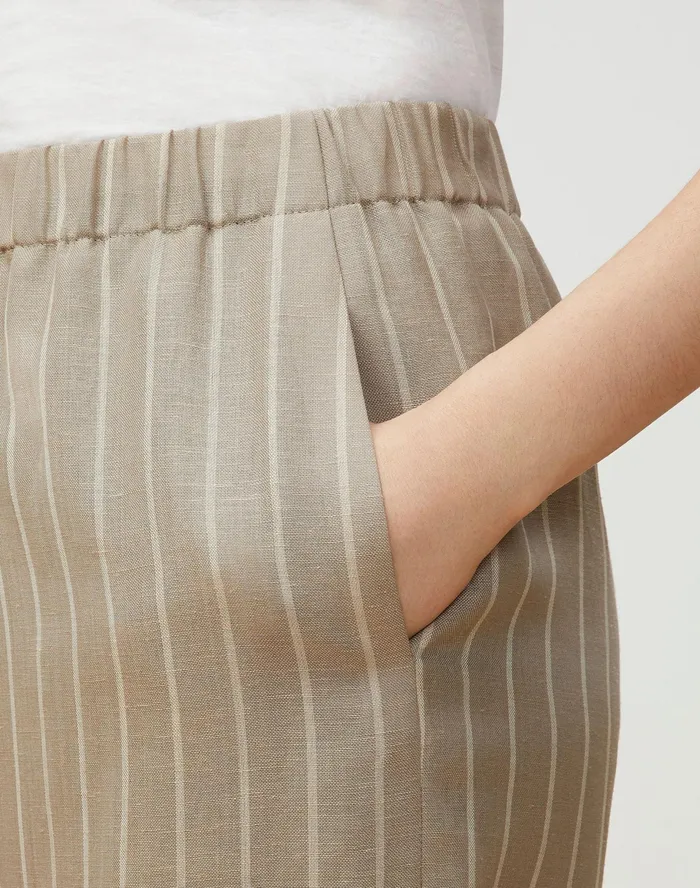 Women Lafayette 148 New York Pants and Shorts PlusSize Riverside Cropped Pant In Pinstripe Italian LinenWool Sandstone Multi