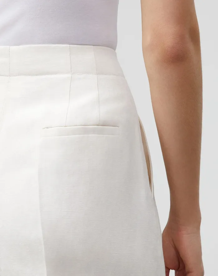 Women Lafayette 148 New York Pants and Shorts PlusSize Ryerson Bermuda Short In Coastal Cloth Alabaster