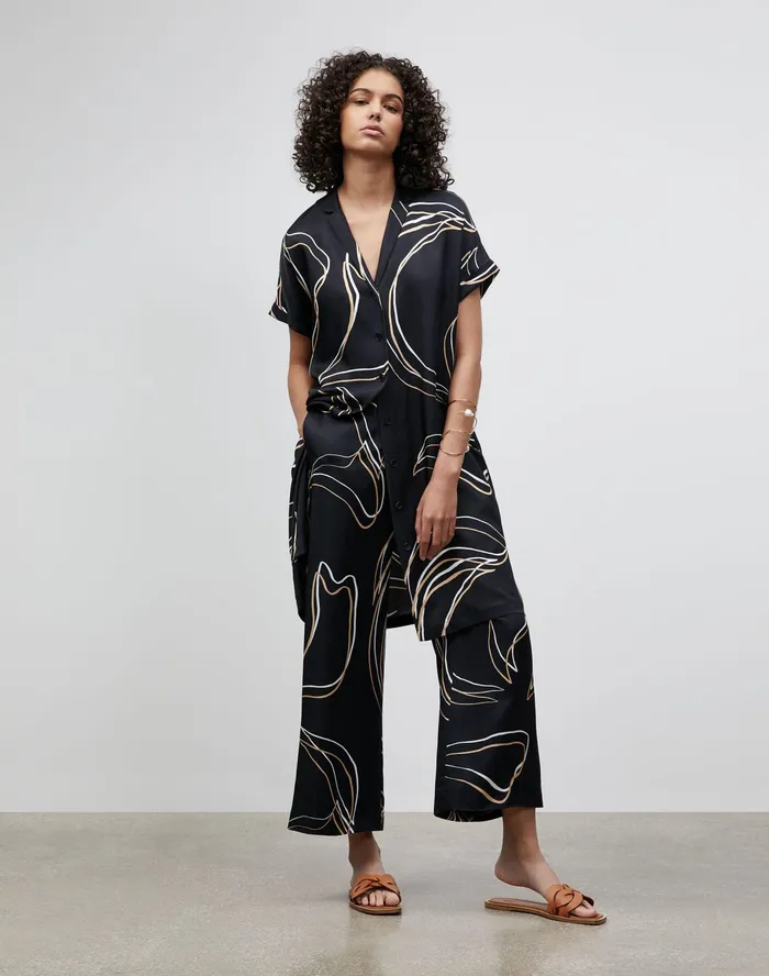 Women Lafayette 148 New York Pants and Shorts Riverside Cropped Pant In Garden Contour Print Black Multi