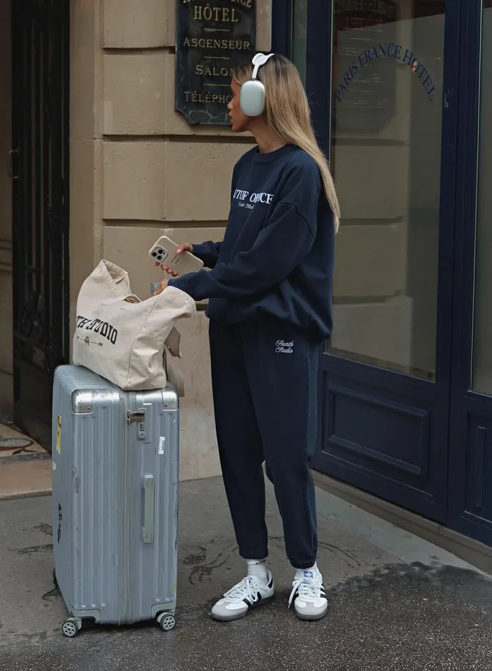 Women Navy Fourth Studio Branded Cuffed Jogger Parker 4th and Reckless Athleisure