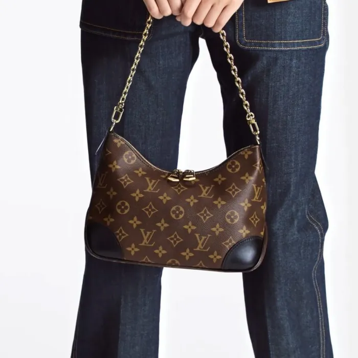 Women Shoulder and Totes Louis Vuitton Louis Vuitton M45831 Boulogne Black 8211 Louis Vuitton Handbag Store