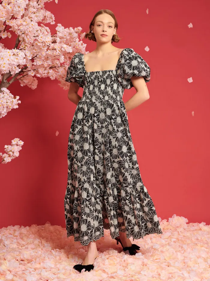 Women Sister Jane Dresses DREAM Flower Haze Midi Dress Black And White