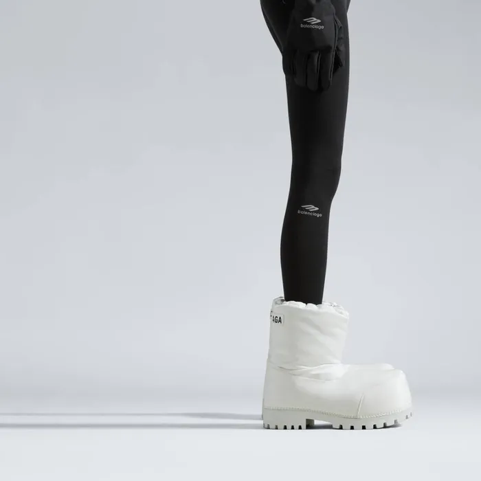 Women Ski Balenciaga Skiwear 8211 Alaska Low Boot In White