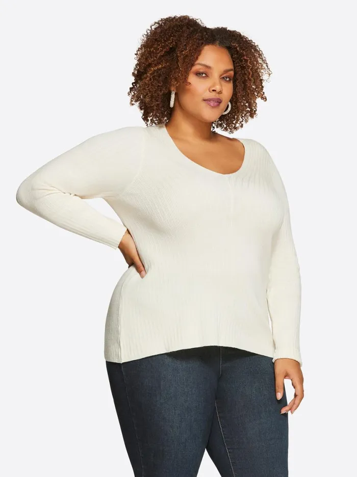 Women Tops and Tees Jessica Simpson Prescilla Top In Gardenia
