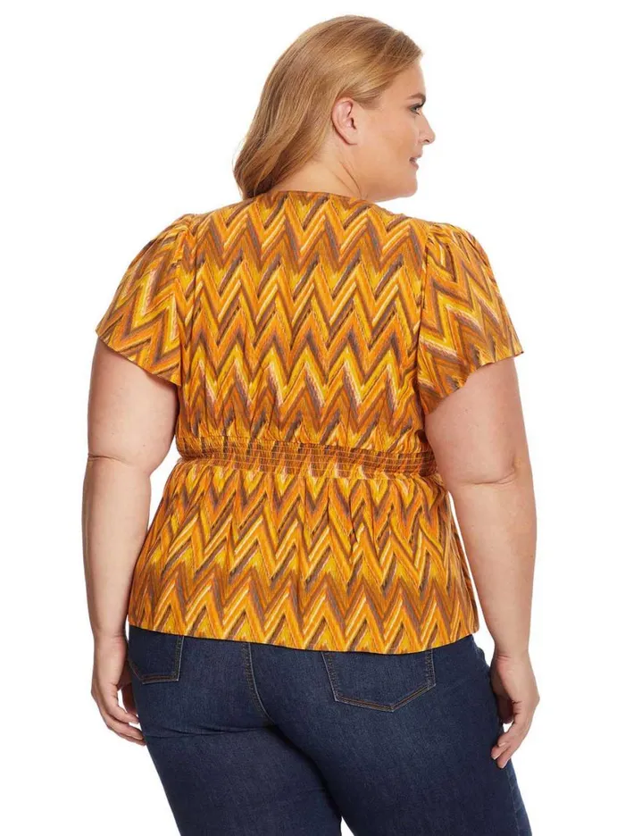 Women Tops and Tees Jessica Simpson Sariah Top In Ikat Chevron